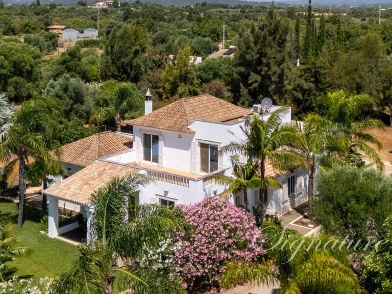 Main image of property: Algarve, Tavira (Santa Maria e Santiago)