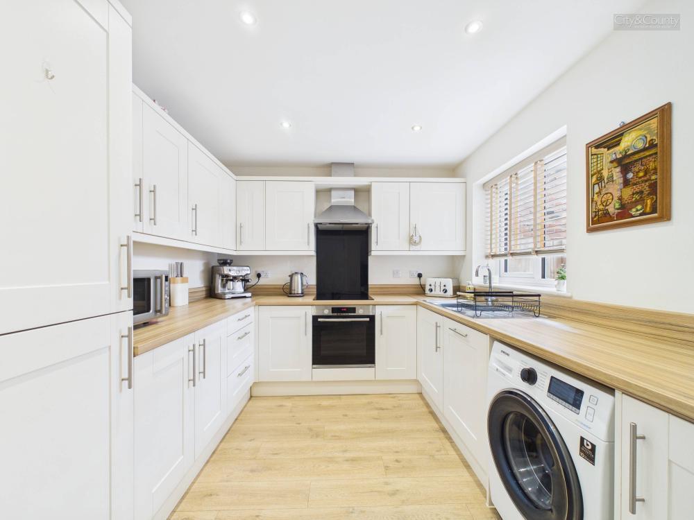 House in Peterborough - View 4