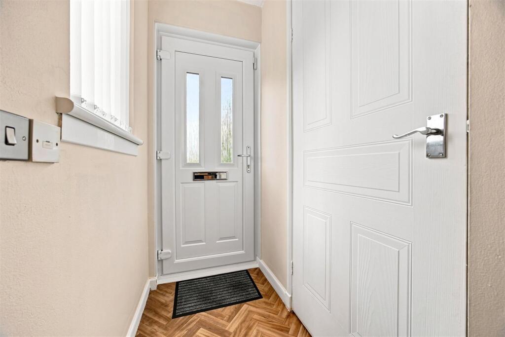 House in Glasgow - View 5