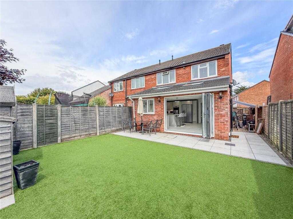 Lysander Close, Mudeford photo 4
