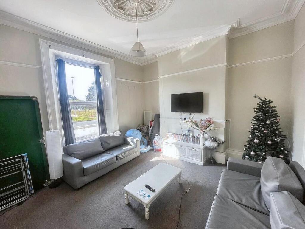 House in Plymouth - View 2