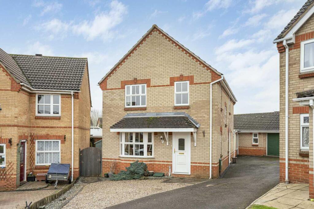 5-bed detached on Elder Drive, Ashby Fields, Daventry, NN11, £410,000