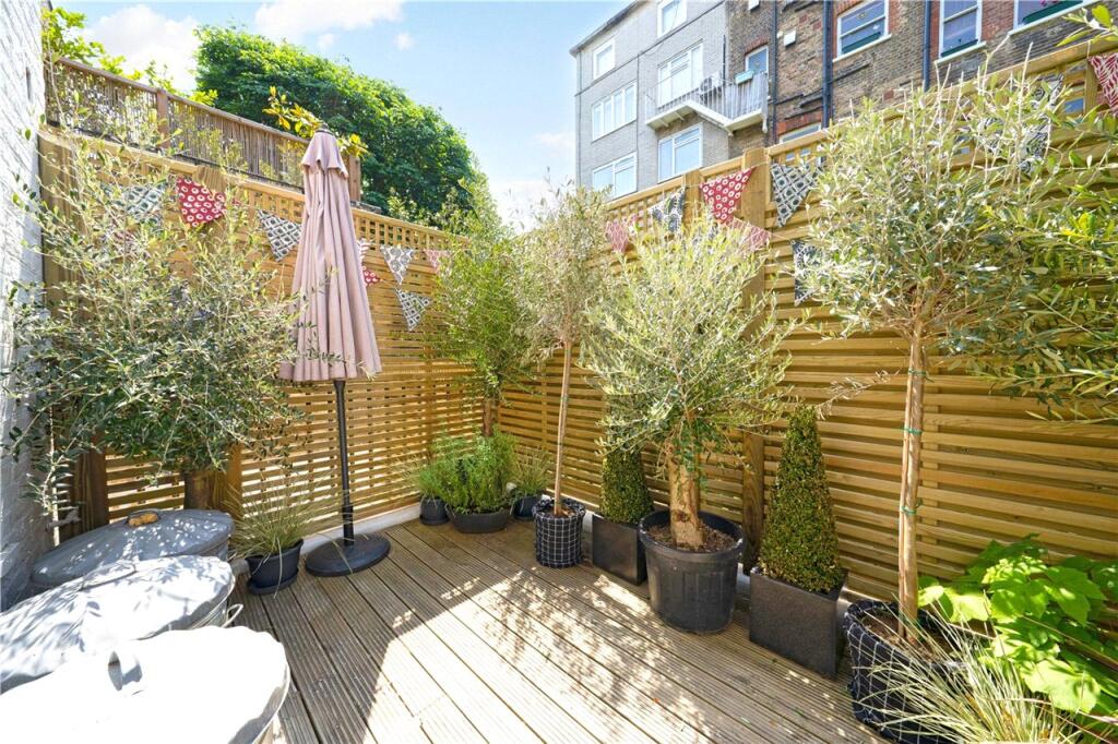 Bina Gardens, London, SW5 – pohled 3