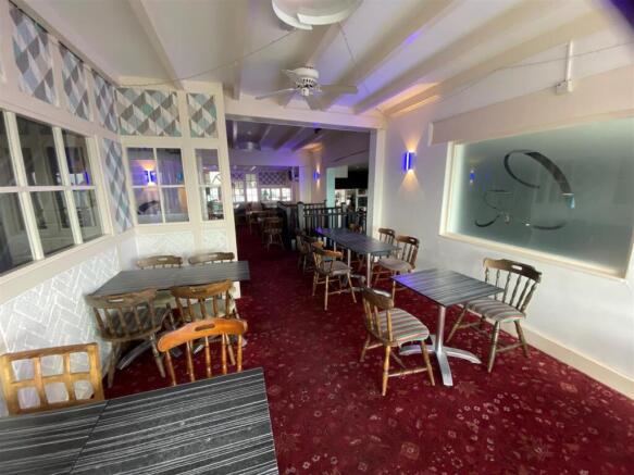 internal restaurant area2.jpg