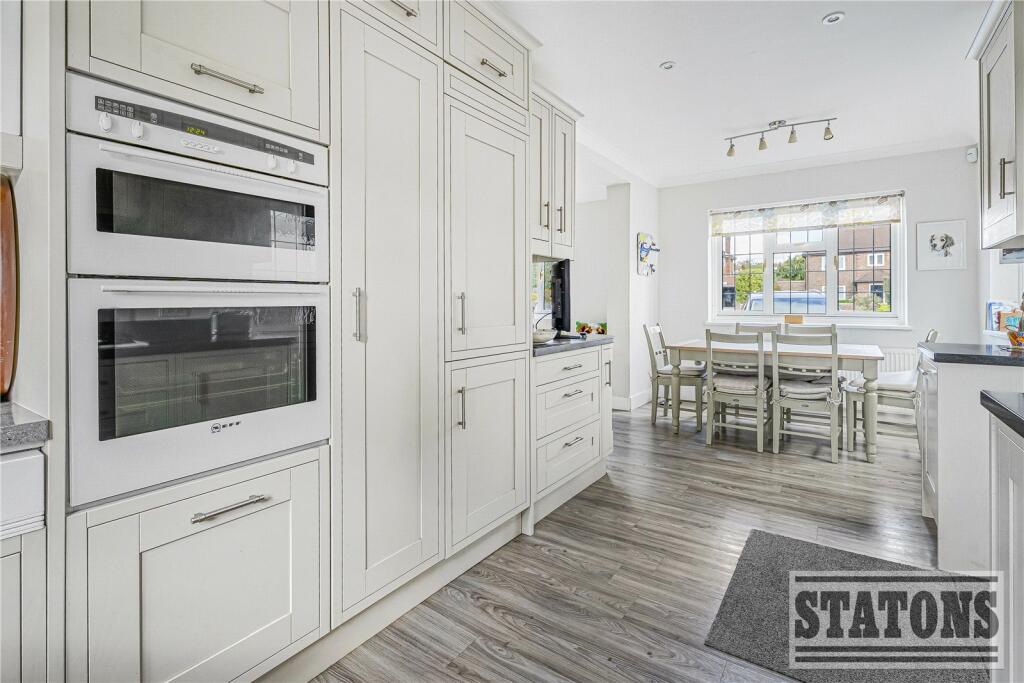 Additional image 3 of Mymms Drive, Brookmans Park, Hertfordshire, AL9