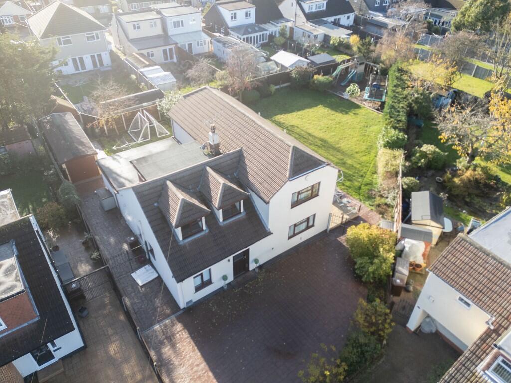 House in Southend-on-Sea - View 3