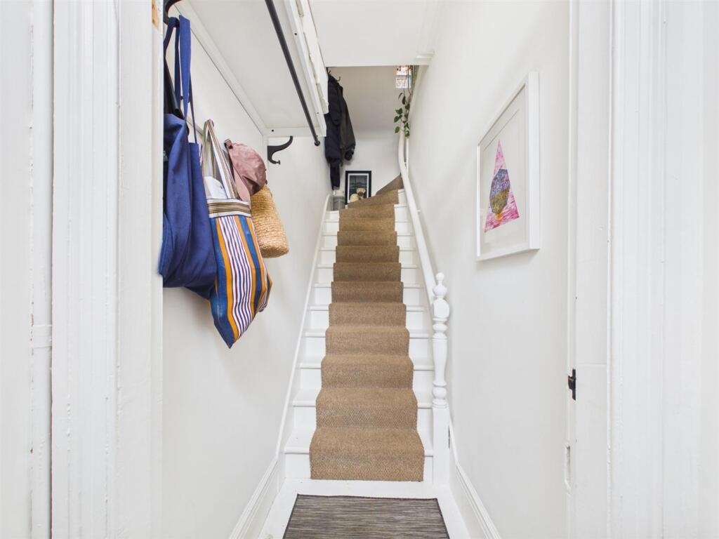 Apartment in North Tyneside, North East - More