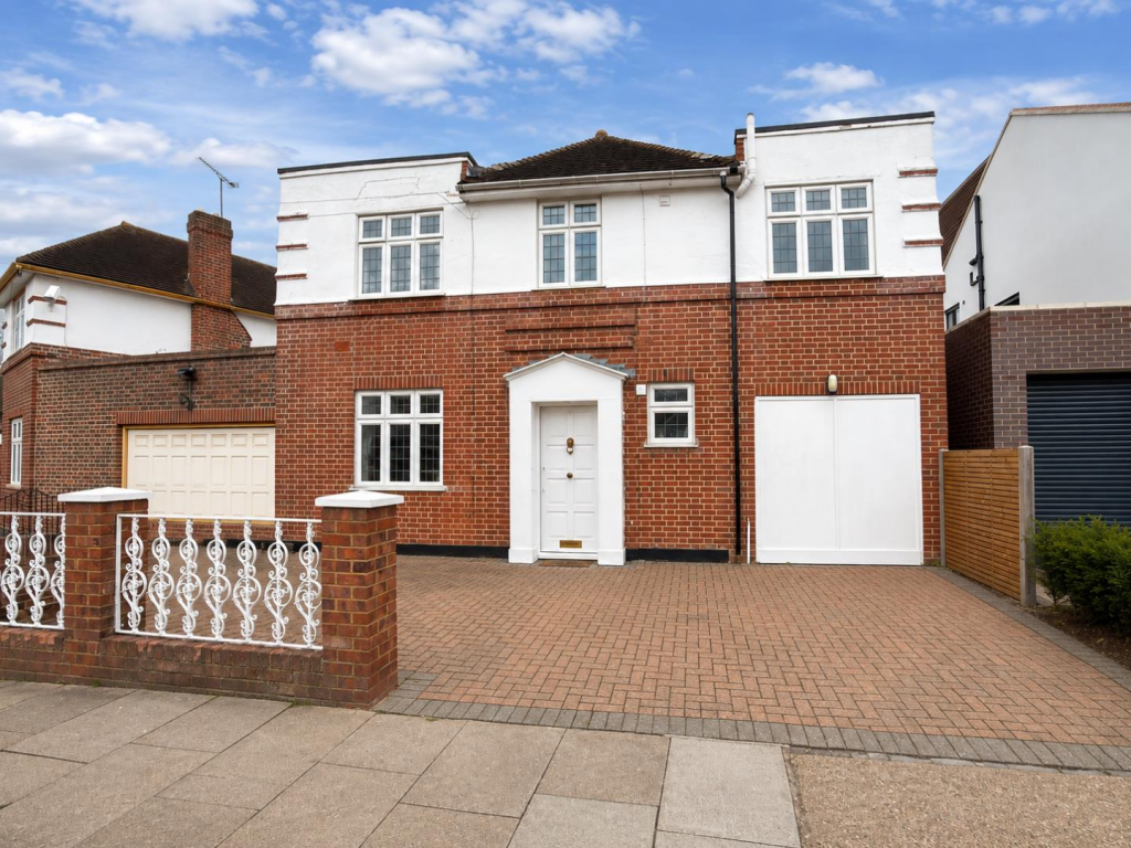 Main image of property: Lexton Gardens, Streatham Hill / Balham, London