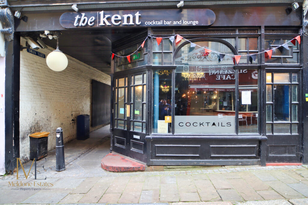 Main image of property: High Street, Gravesend, Kent