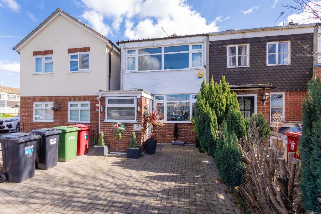 Main image of property: Patricia Close, Slough, Berkshire, SL1