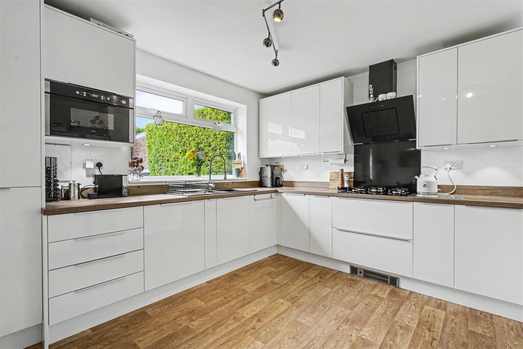 House in Nottingham, Toton - View 3