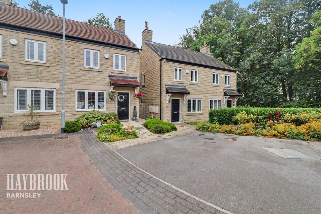 Main image of property: Squires Gardens, Ardsley