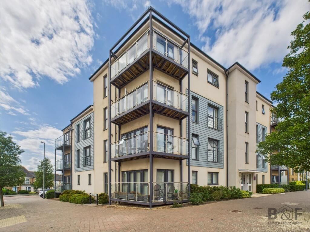 2-bed flat on Willowherb Road, Emersons Green, £199,950