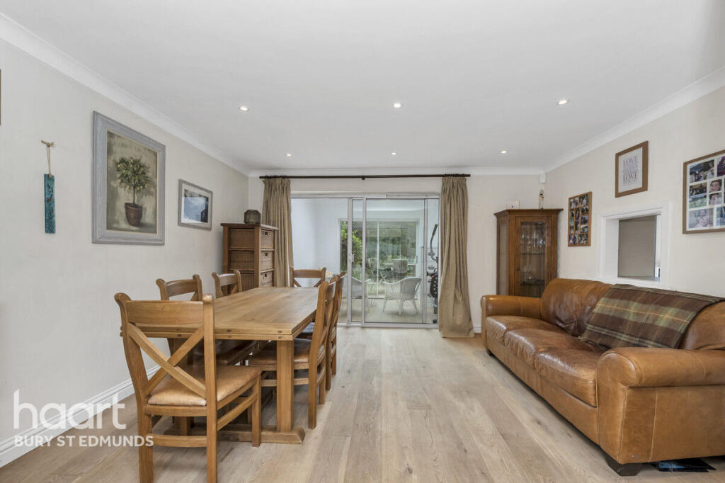 Home Farm Lane, Bury St Edmunds photo 4