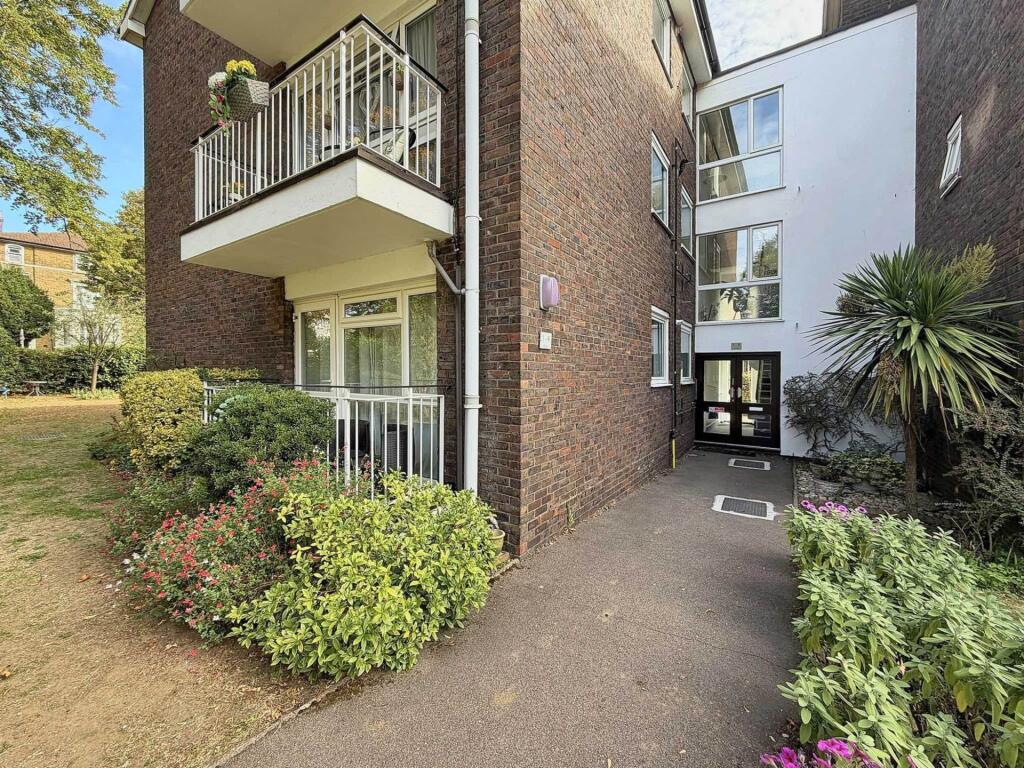 Murray Avenue, Bromley photo 4