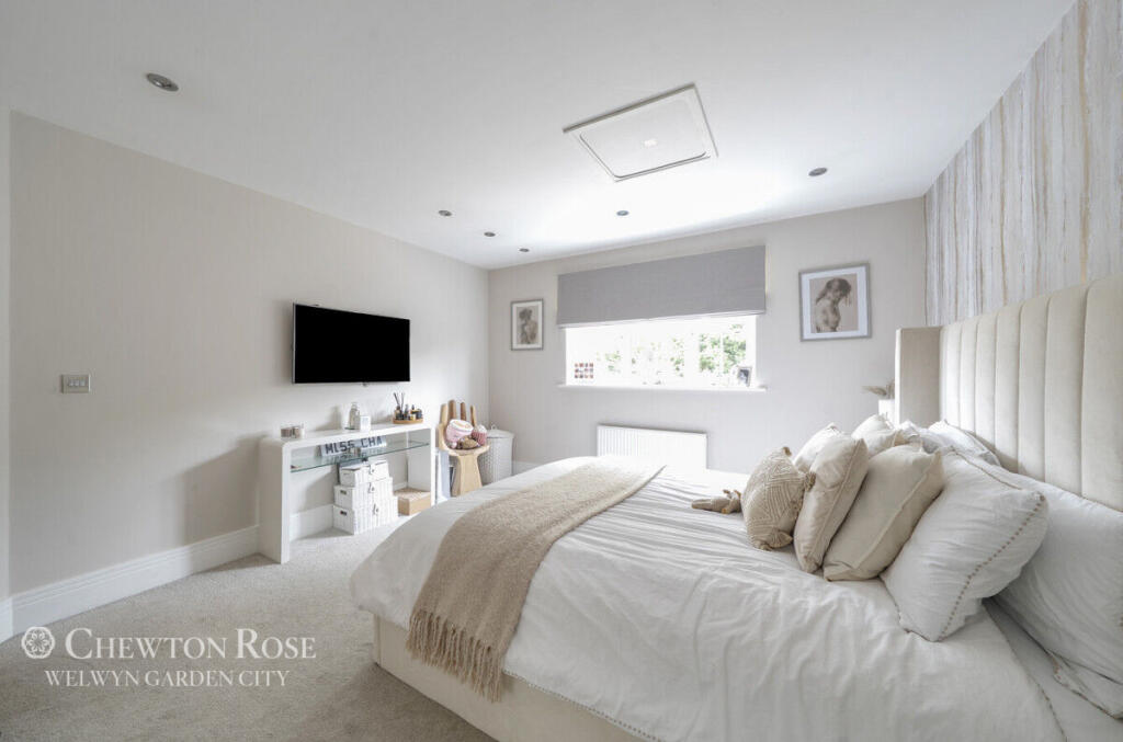 Additional image 19 of Sevenacres, Welwyn