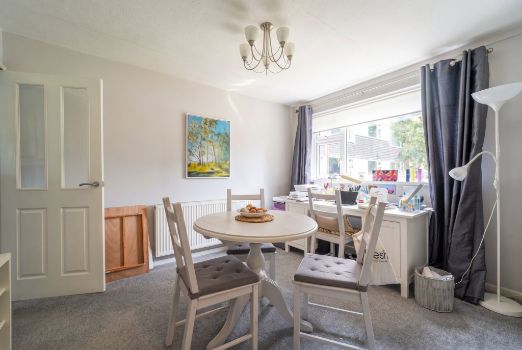 Apartment in Solihull - View 3