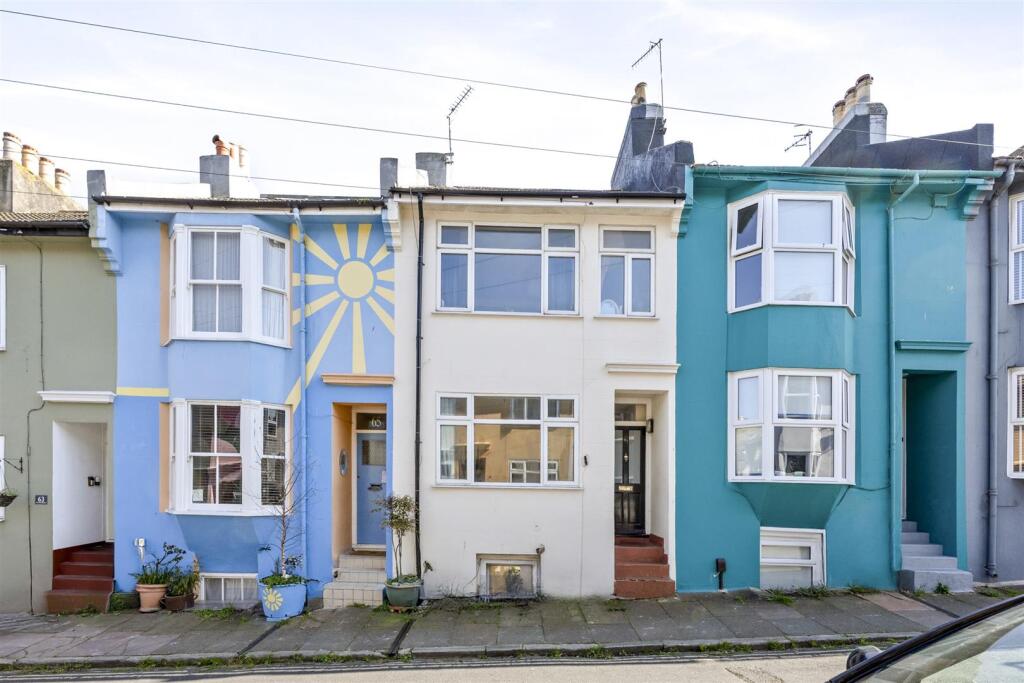 Main image of property: Lincoln Street, Brighton