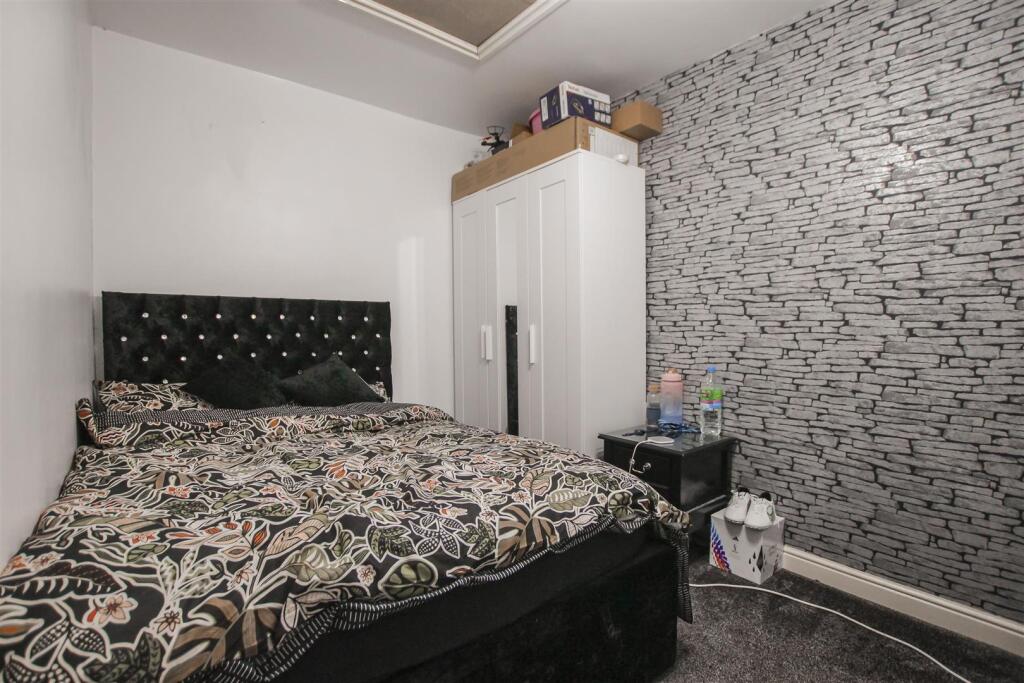 Additional image 6 of Leeds Road, Nelson