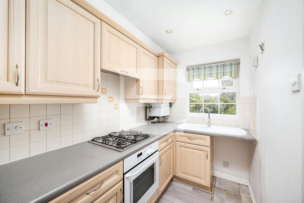 House in London - View 4