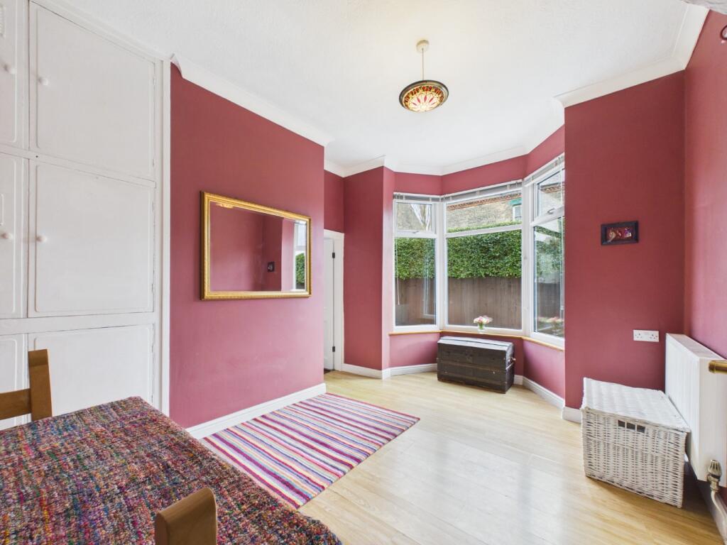 Chesnut Avenue, Queens Road, Hull, HU5 2RH - More