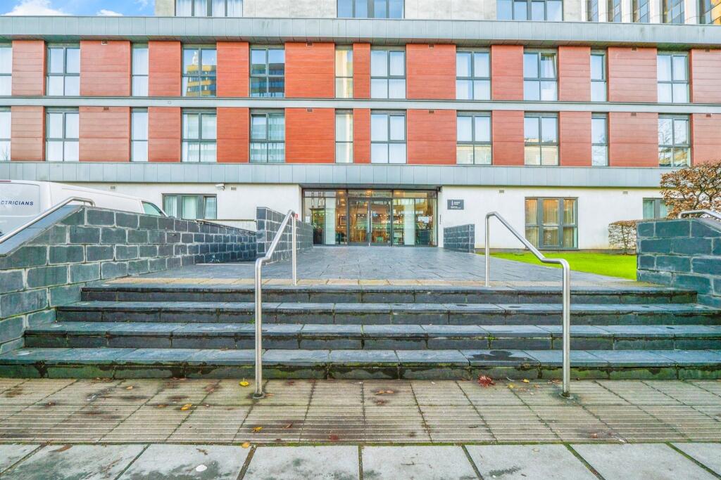 Main image of property: Newport Road, Roath, Cardiff