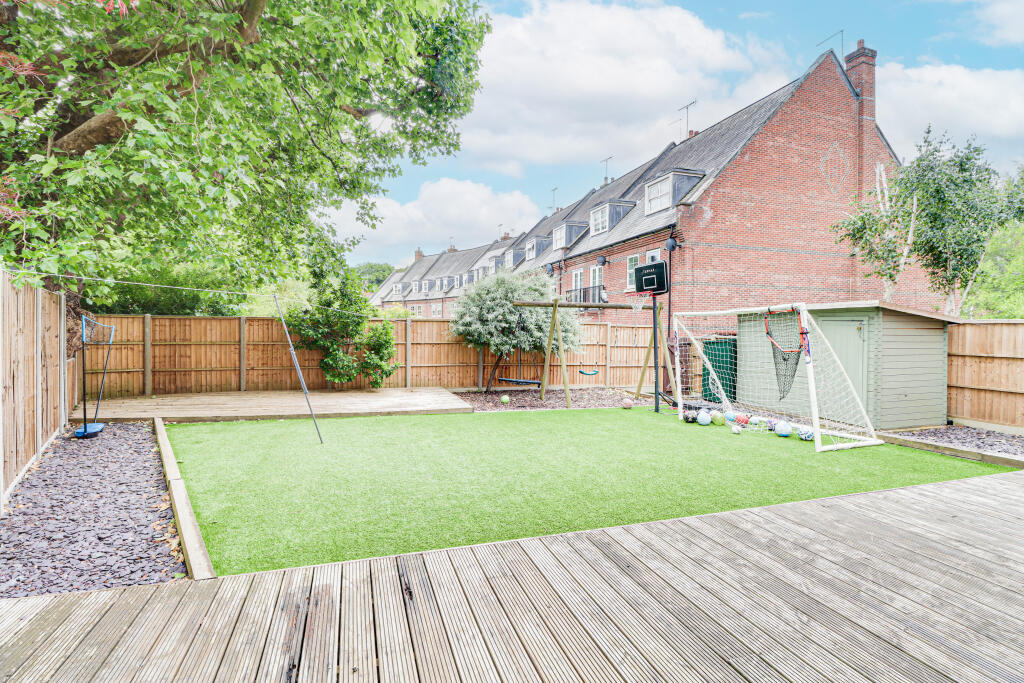 Additional image 21 of Boyes Crescent, Napsbury Park, St. Albans, AL2