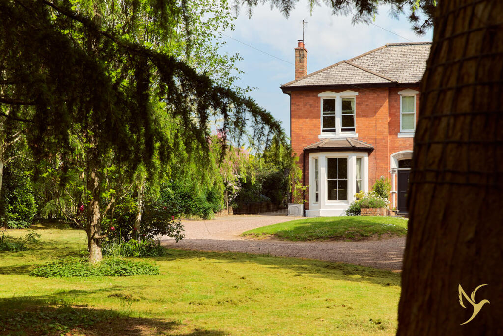 Main image of property: #WelcomeHome to: Lassington, 53 Battenhall Road, Worcester, WR5 2BP