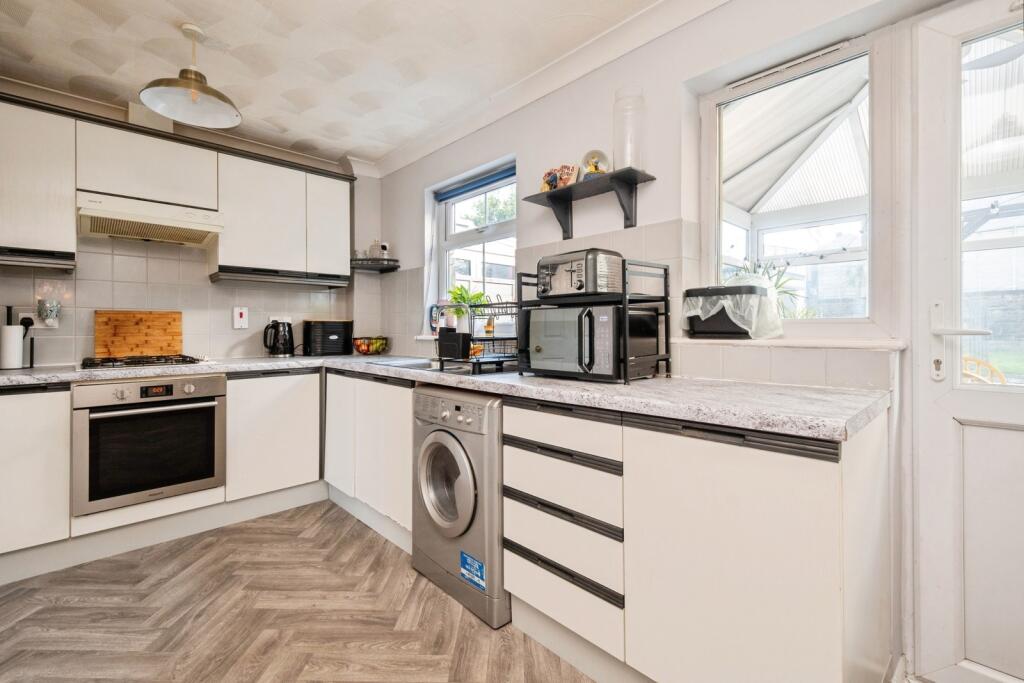House in Plymouth - View 3
