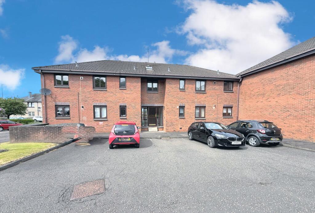Main image of property: 6 Greenhorns Well Crescent, Falkirk, FK1 5HH