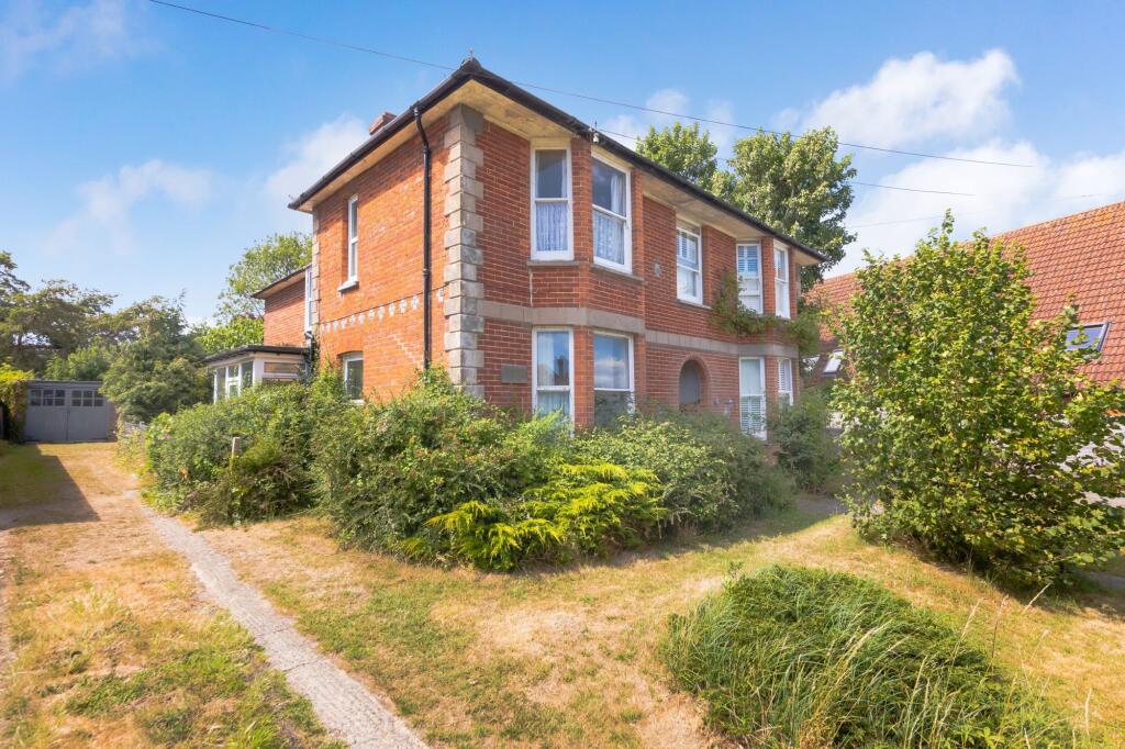 3-bed semi-detached on Harrisons Lane, Ringmer, BN8, £400,000