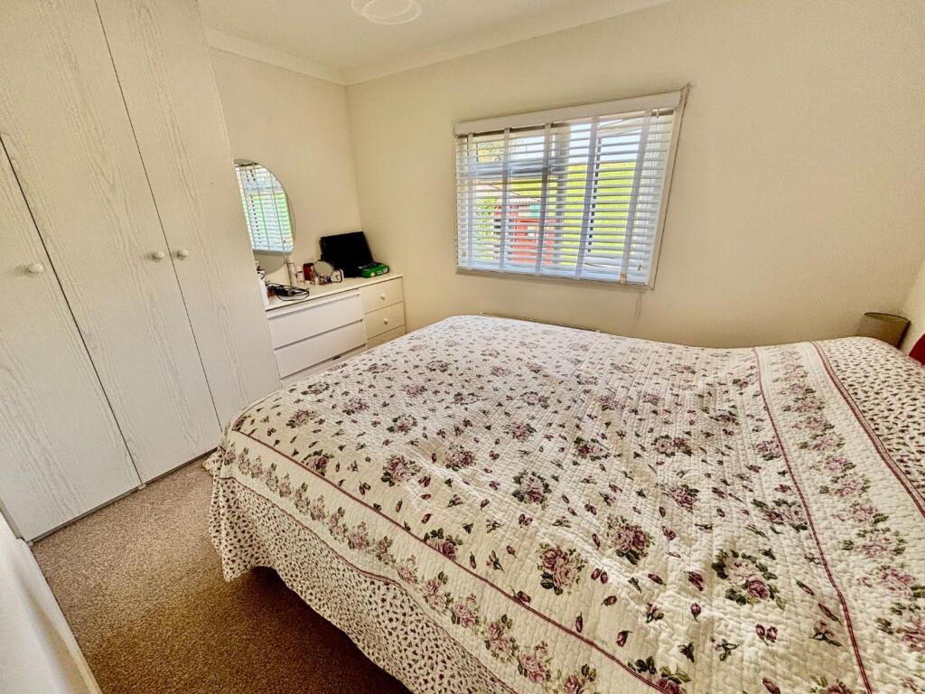 House in West Lindsey, Hemswell - More