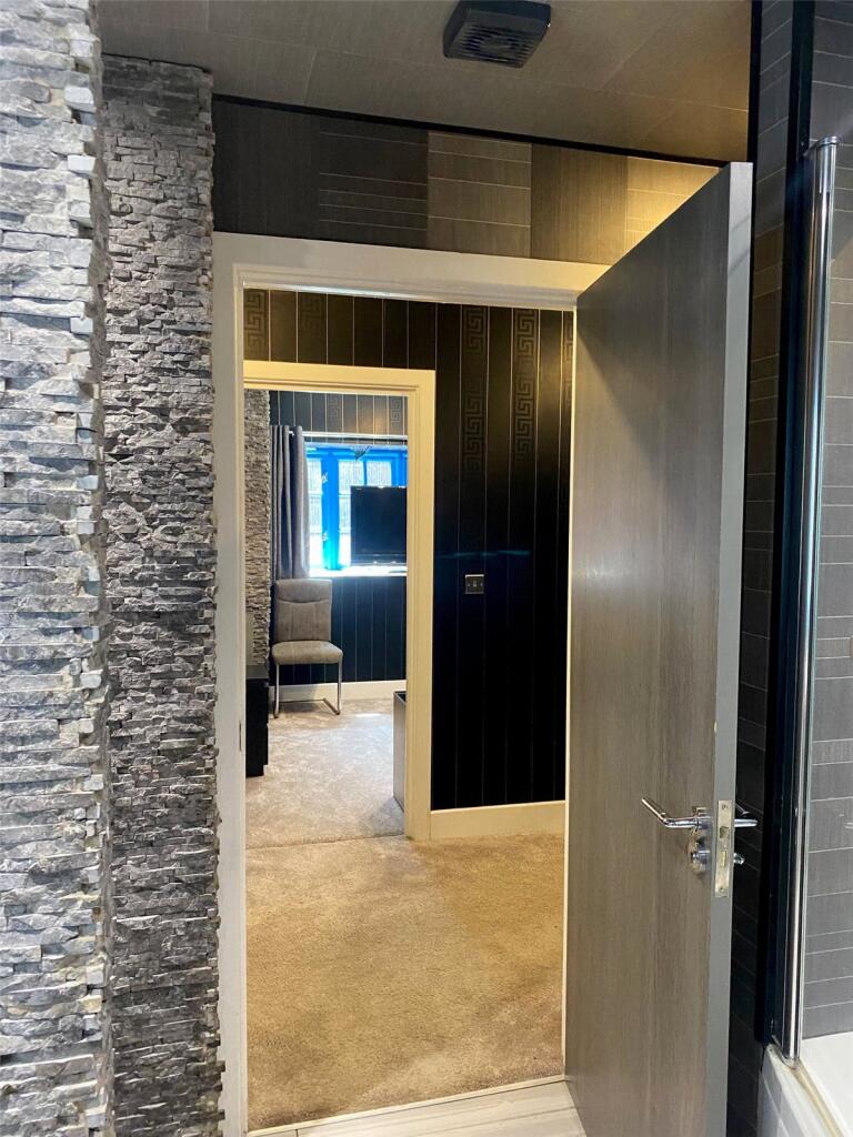 Apartment in Portsmouth - More