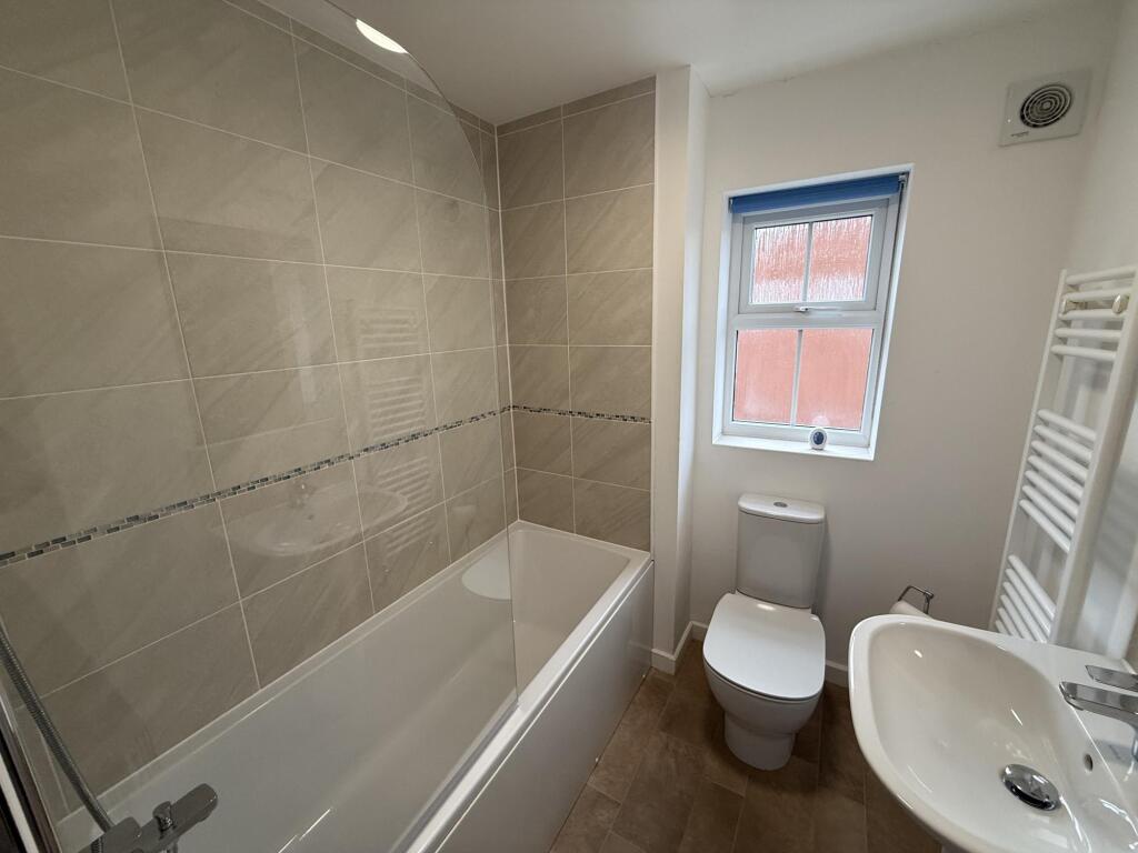 House in York - View 5
