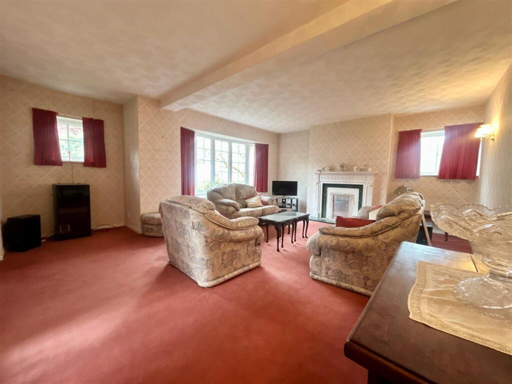 Meadway, Prestbury, Macclesfield photo 2