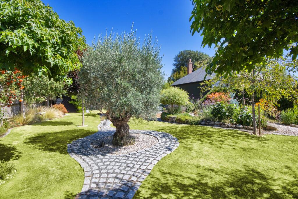 House in Tonbridge and Malling, Wrotham - View 4