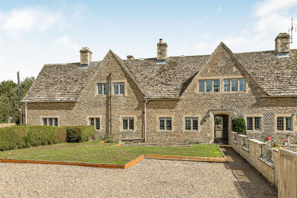 Main image of property: Saxons Close, Rouses Lane, Filkins