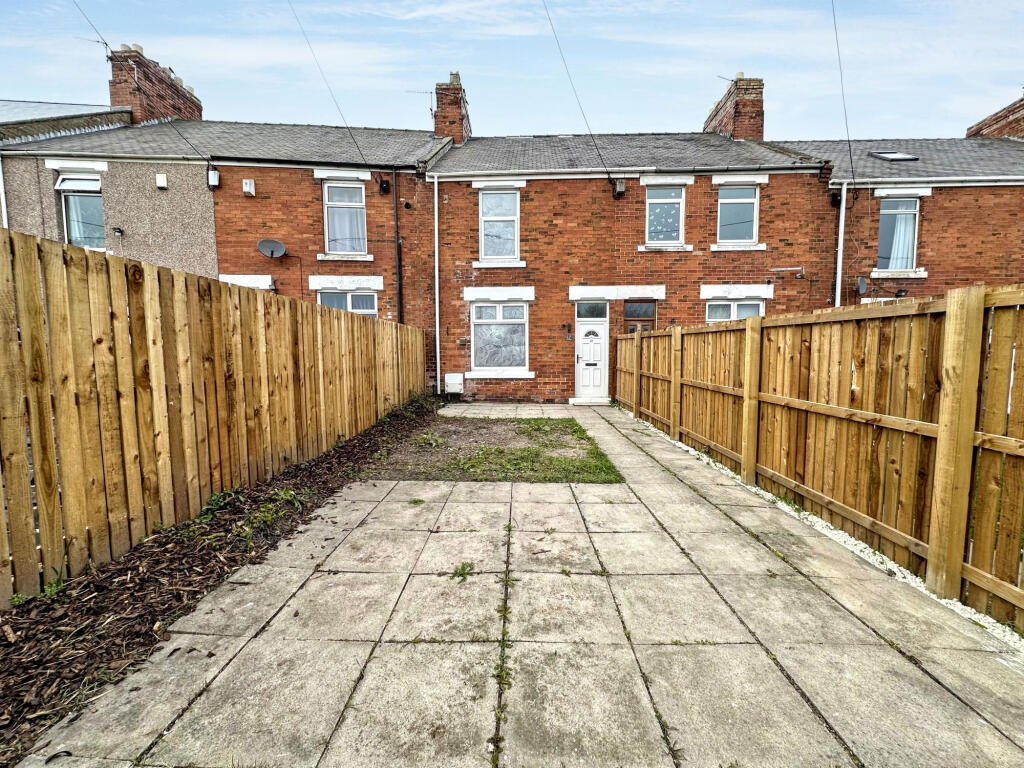 Main image of property: South View, Shiney Row, Houghton Le Spring, Tyne and Wear, DH4 4JR