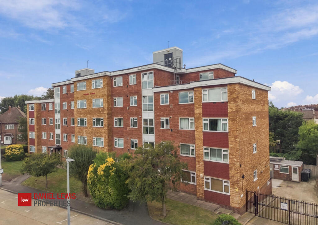 Apartment in Ilford