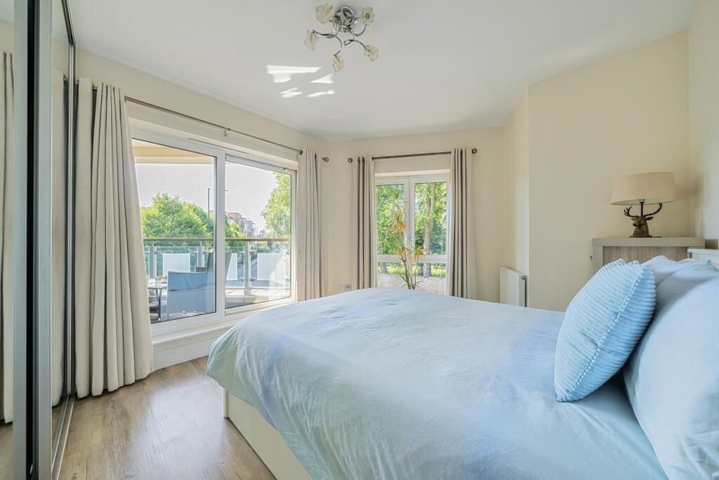Apartment in London, Hampton Wick - View 5