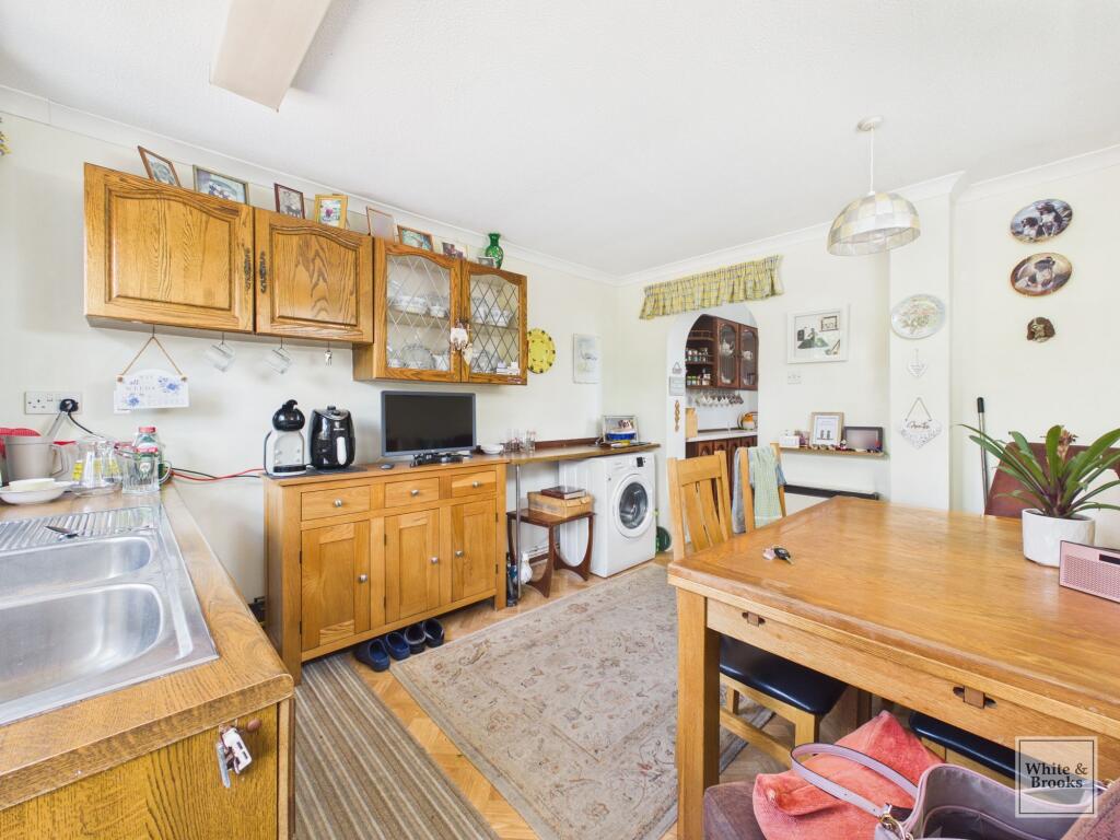 House in Portsmouth - View 4