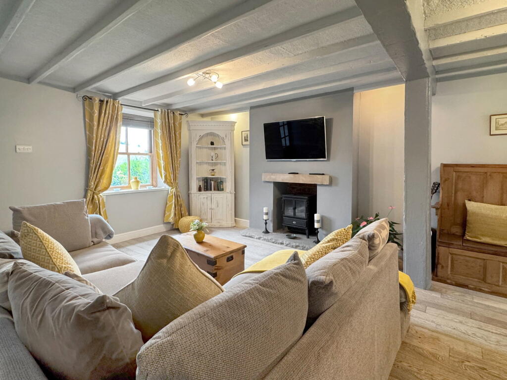 House in Stockport - View 2