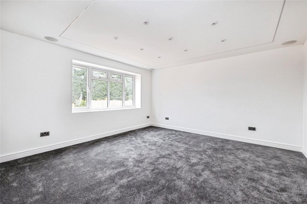 House in Newton Longville - View 4