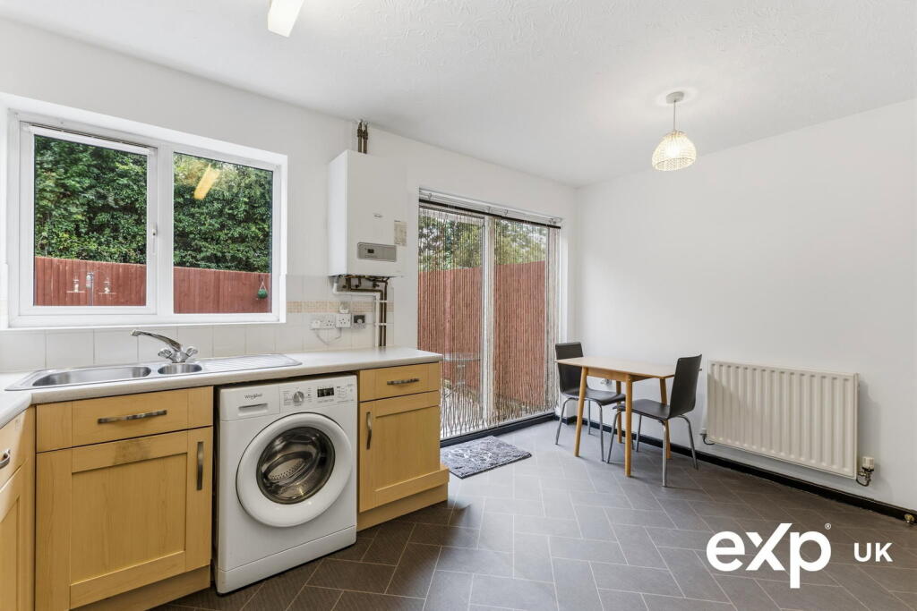 House in Bolsover, Shirebrook - View 4