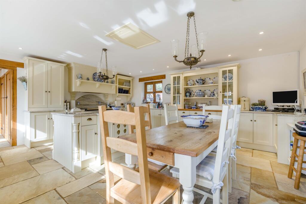 Methwold Road, Whittington, King's Lynn - More