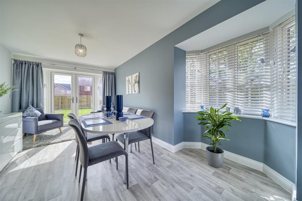 Maddoxford Gardens, Boorley Green photo 4