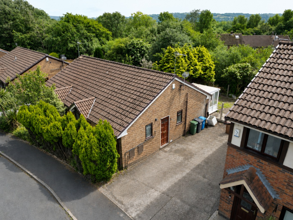 Main image of property: Queenhill Drive, Hyde, Greater Manchester, SK14 4UH