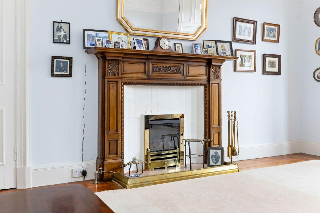 9 Denham Green Terrace, Trinity, Edinburgh, EH5 3PG photo 4