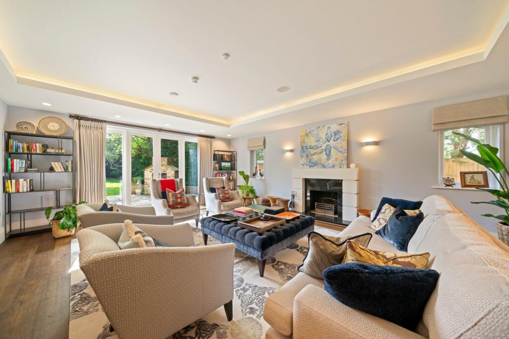 House in Kingston upon Thames - View 4