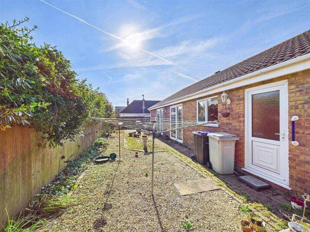 Braemar Road, Sutton-On-Sea photo 2